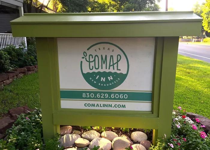 Comal Inn